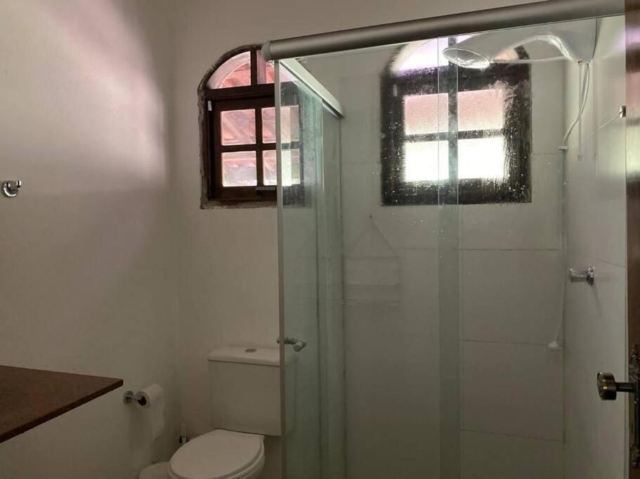Linda chacara com piscina , conforto e meio a natureza