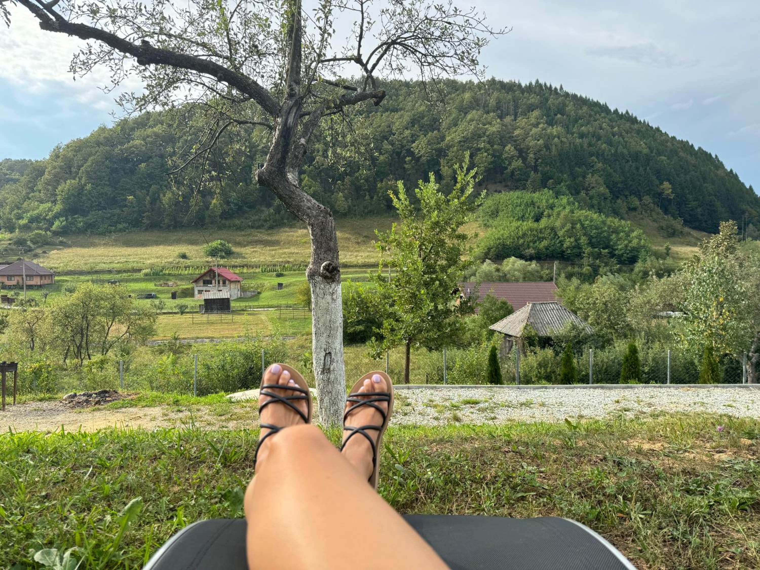 Rai pe Deal Chalet view 2
