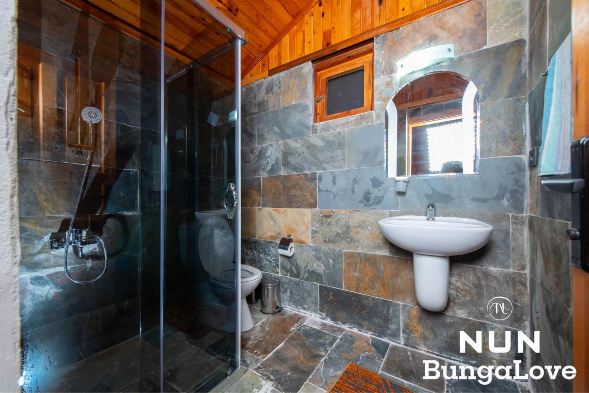 Çıralı Nun Bungalove