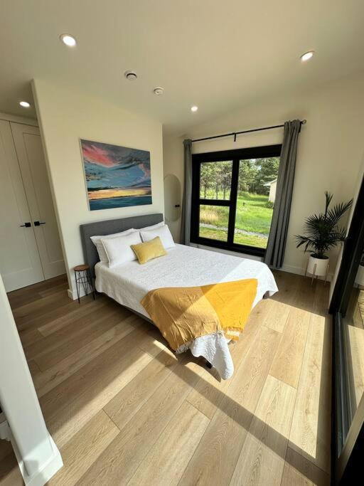 Reid's Cove Retreat