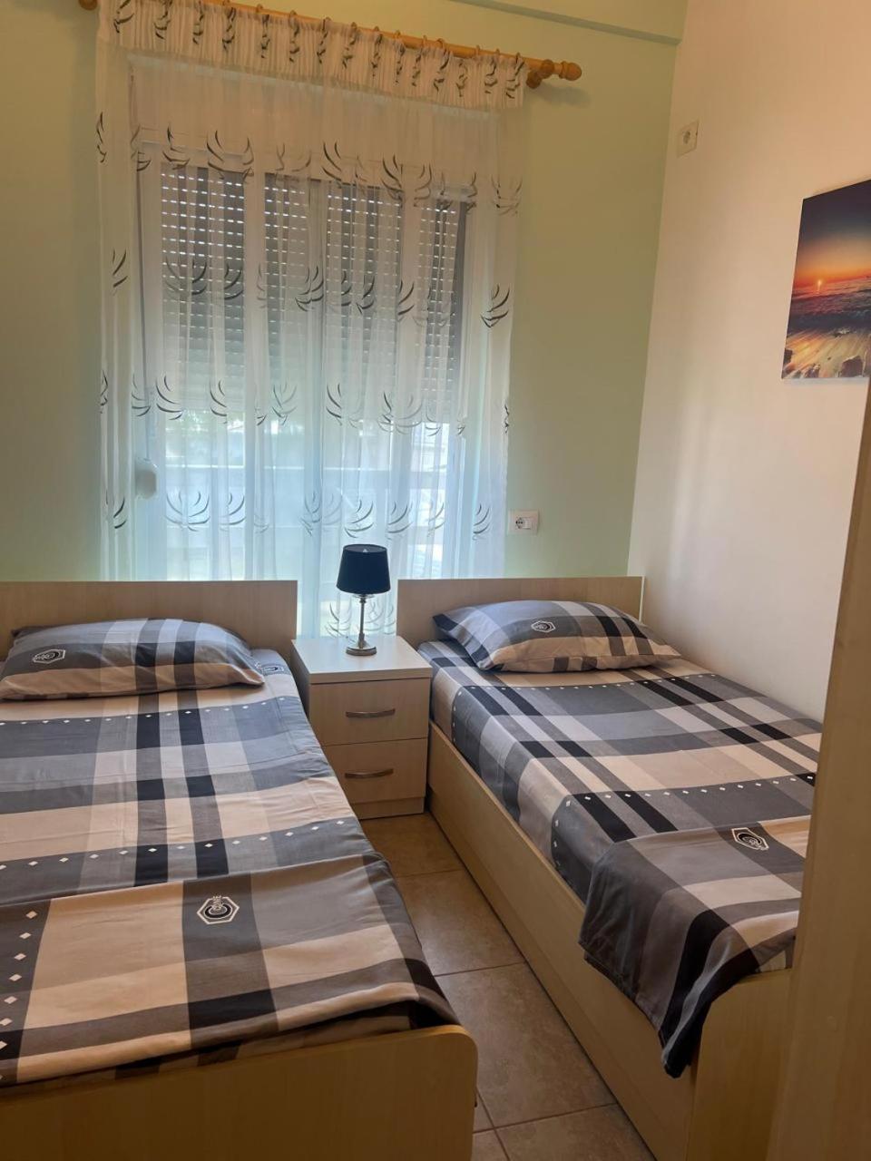 Gjiri I Lalzit apartament