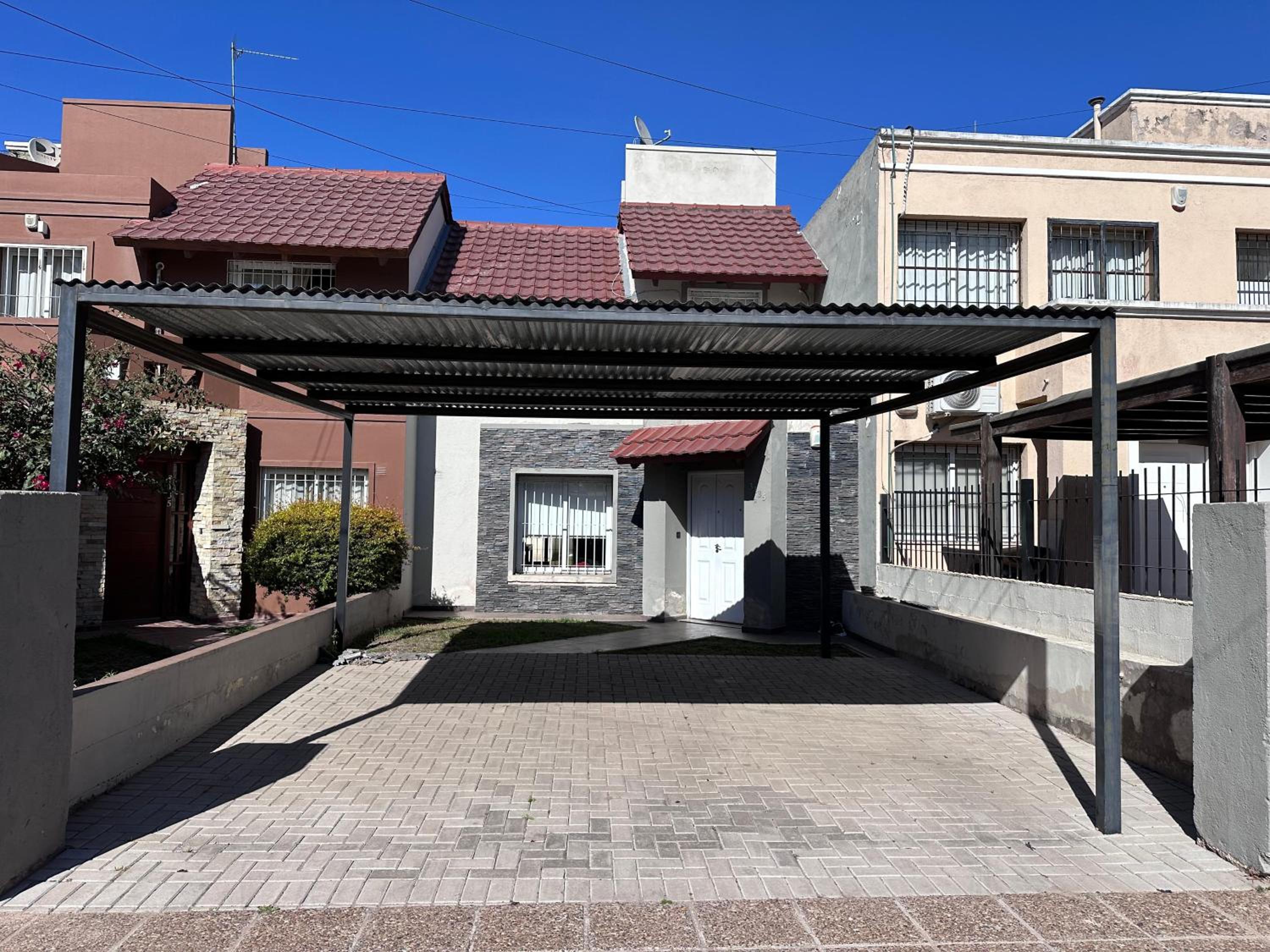 Habitación privada en vivienda compartida para viajeros!
