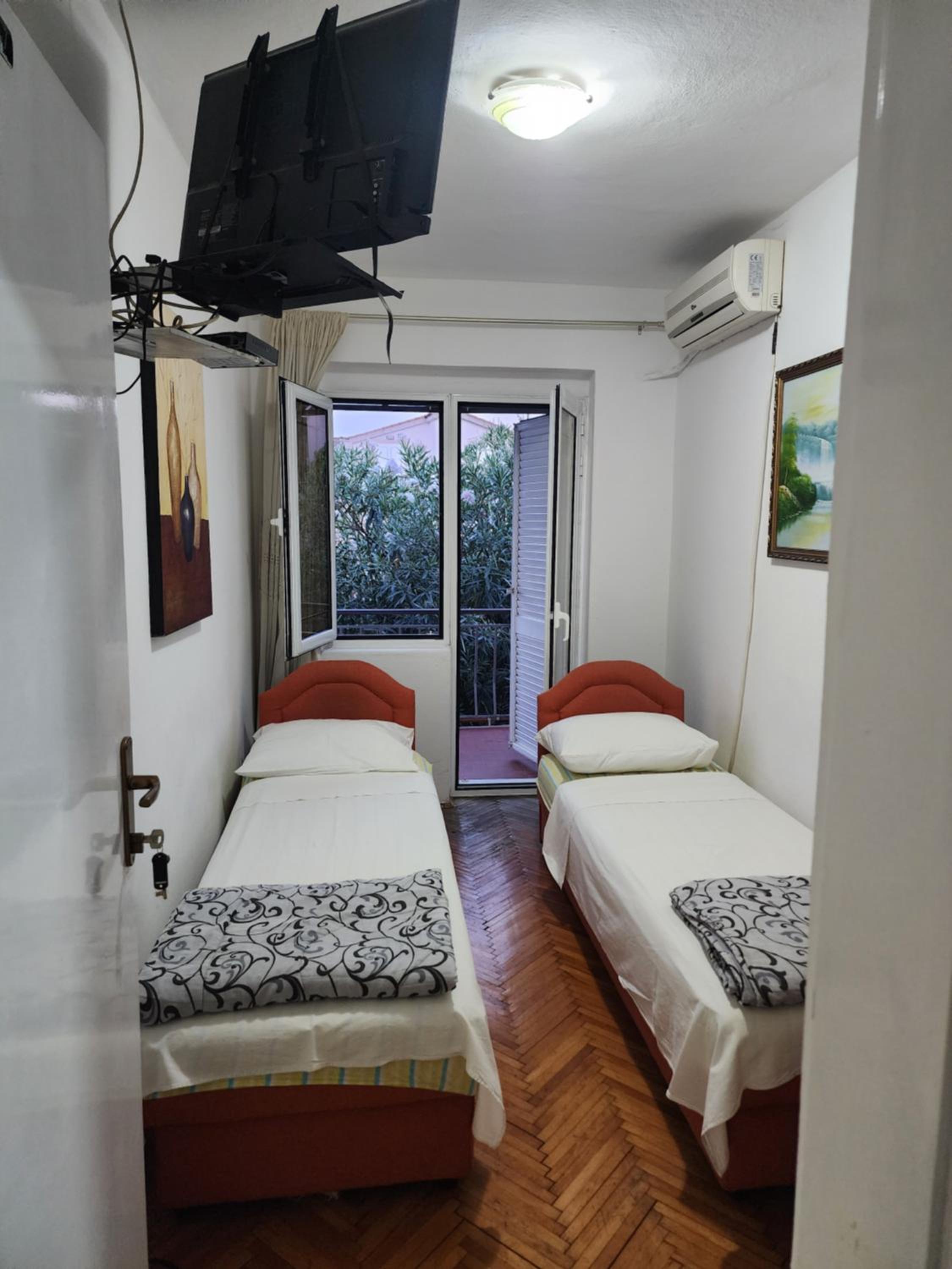 Garden Studio