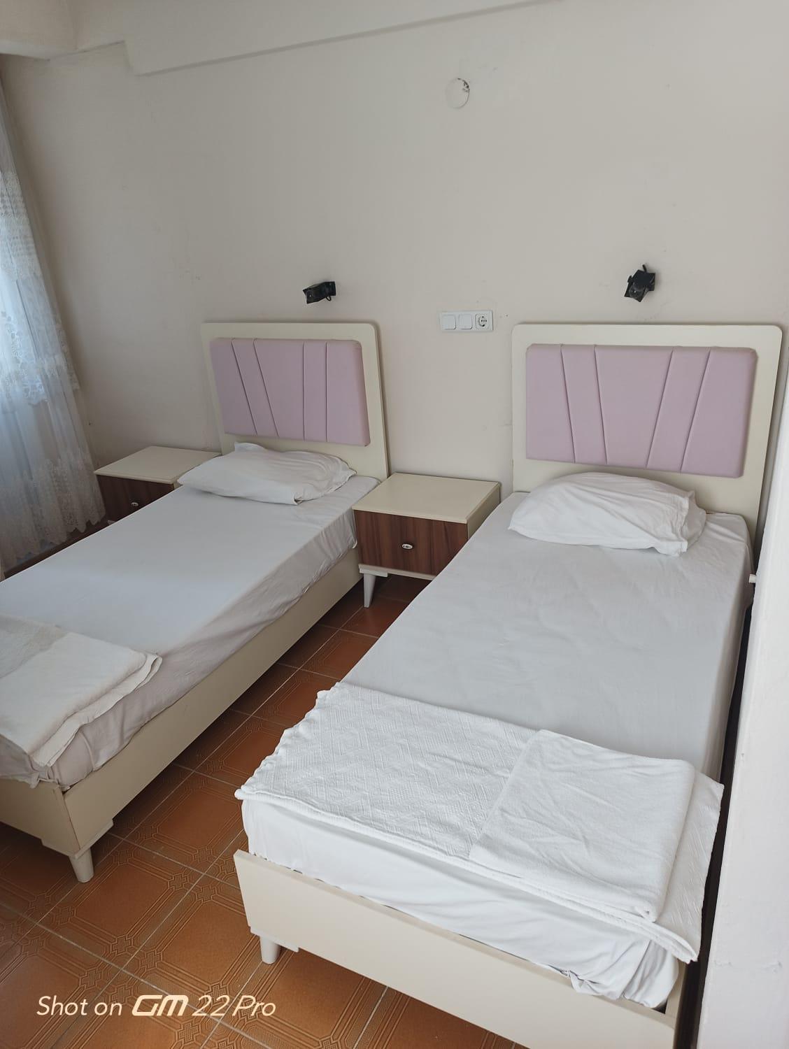 Greeneye Hotel