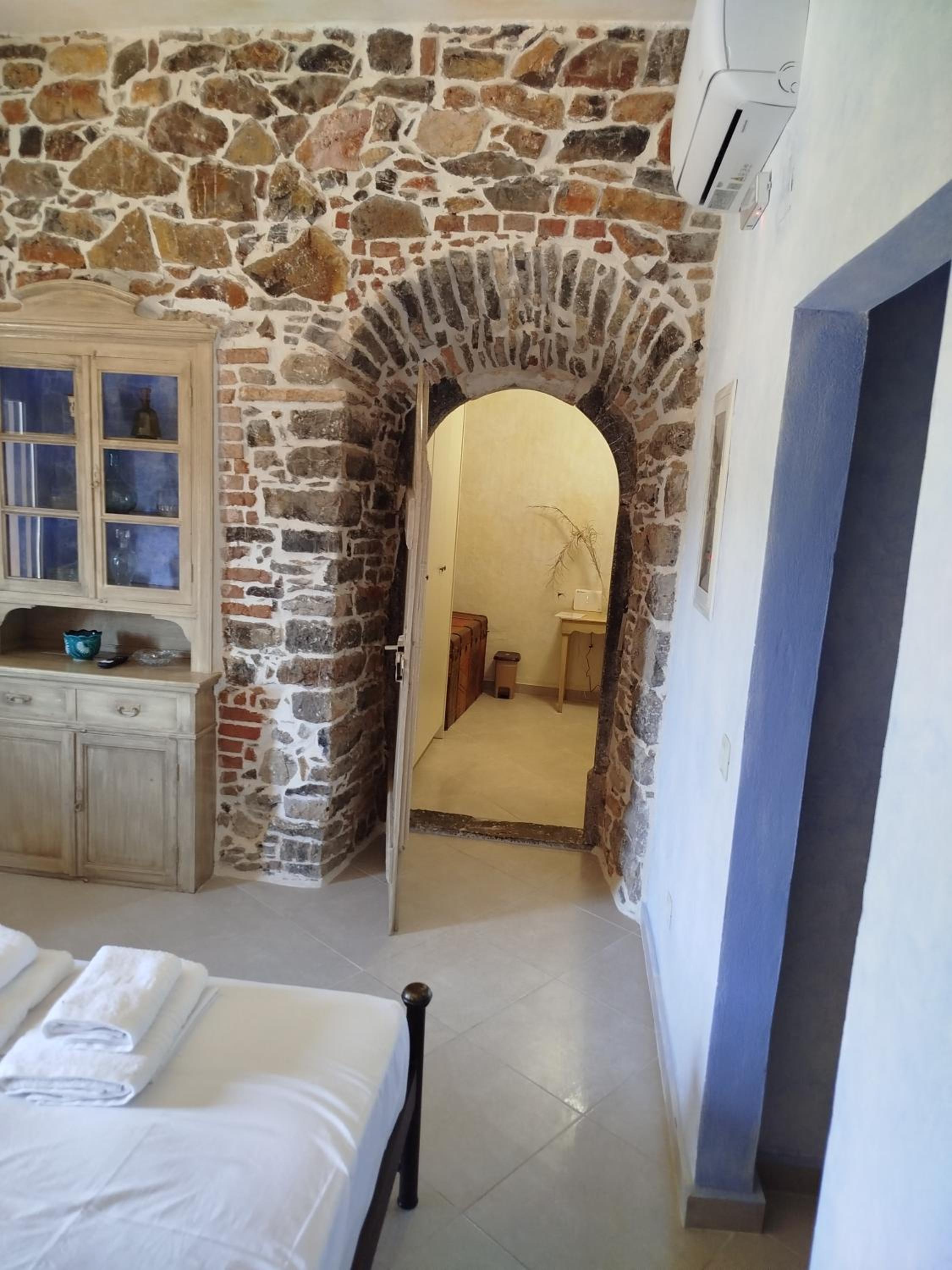 Vlychos Olympi Lodges - Chios Cozy Getaways
