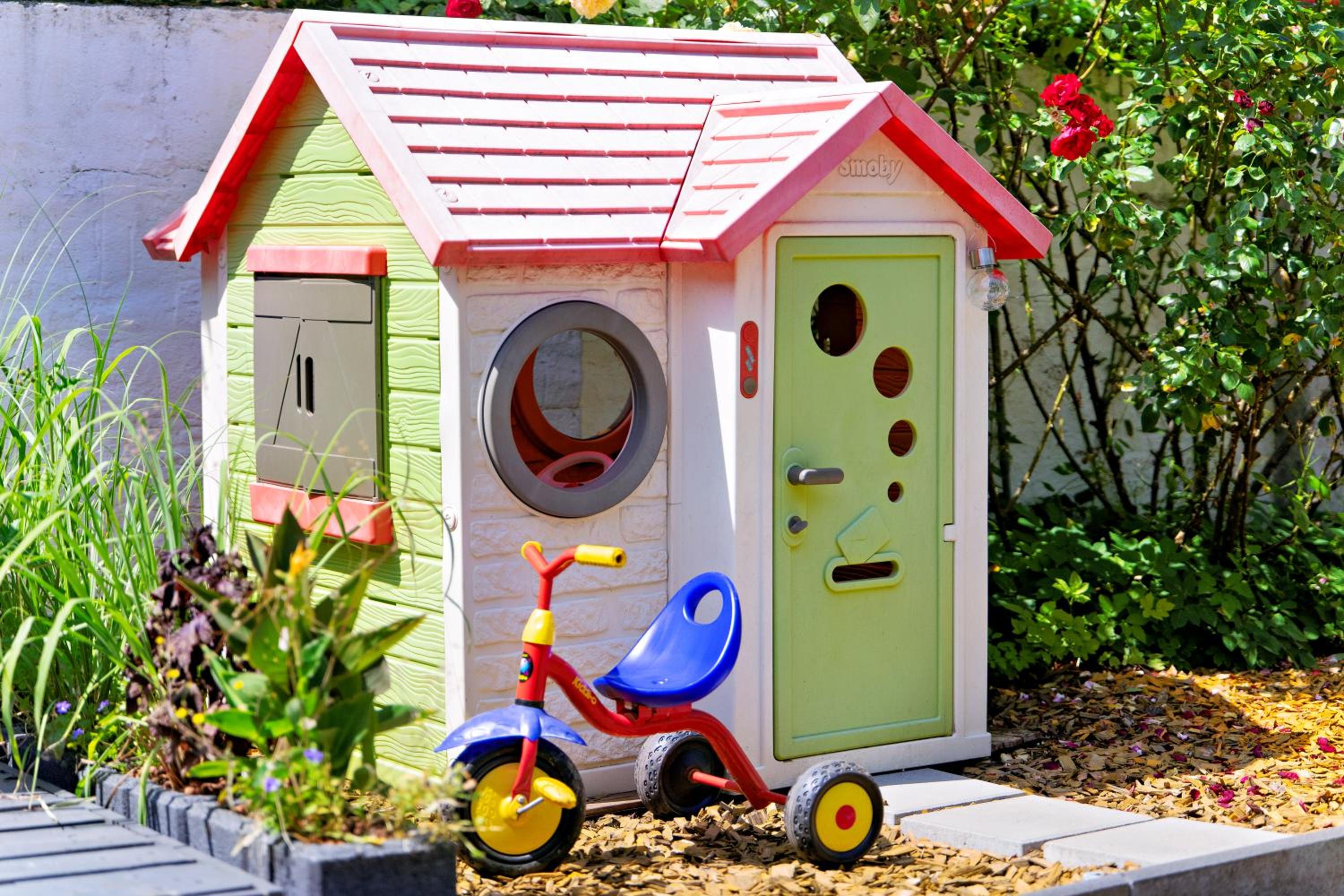 Loft House 170qm, Central, Own Garden, Parking lot