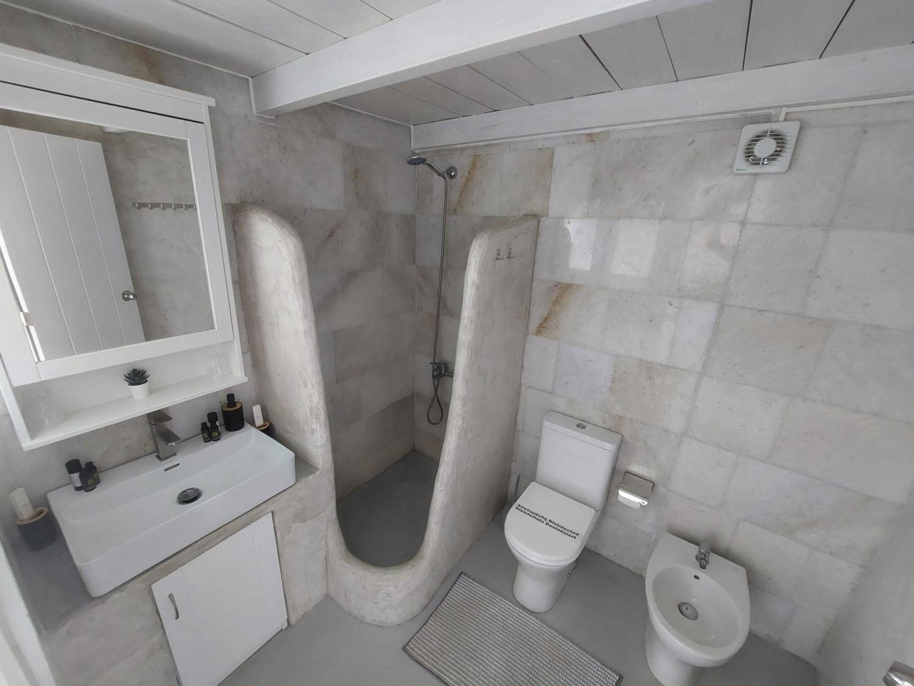 Ricardo by the sea photo 4