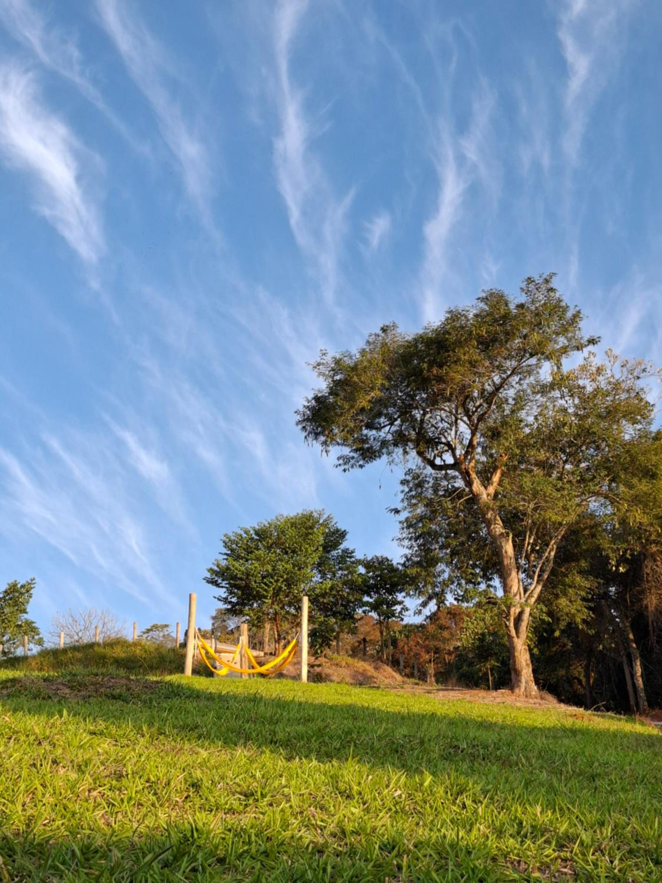 Embahu Suítes - Vista para Pedra do Baú e banheira de imersão