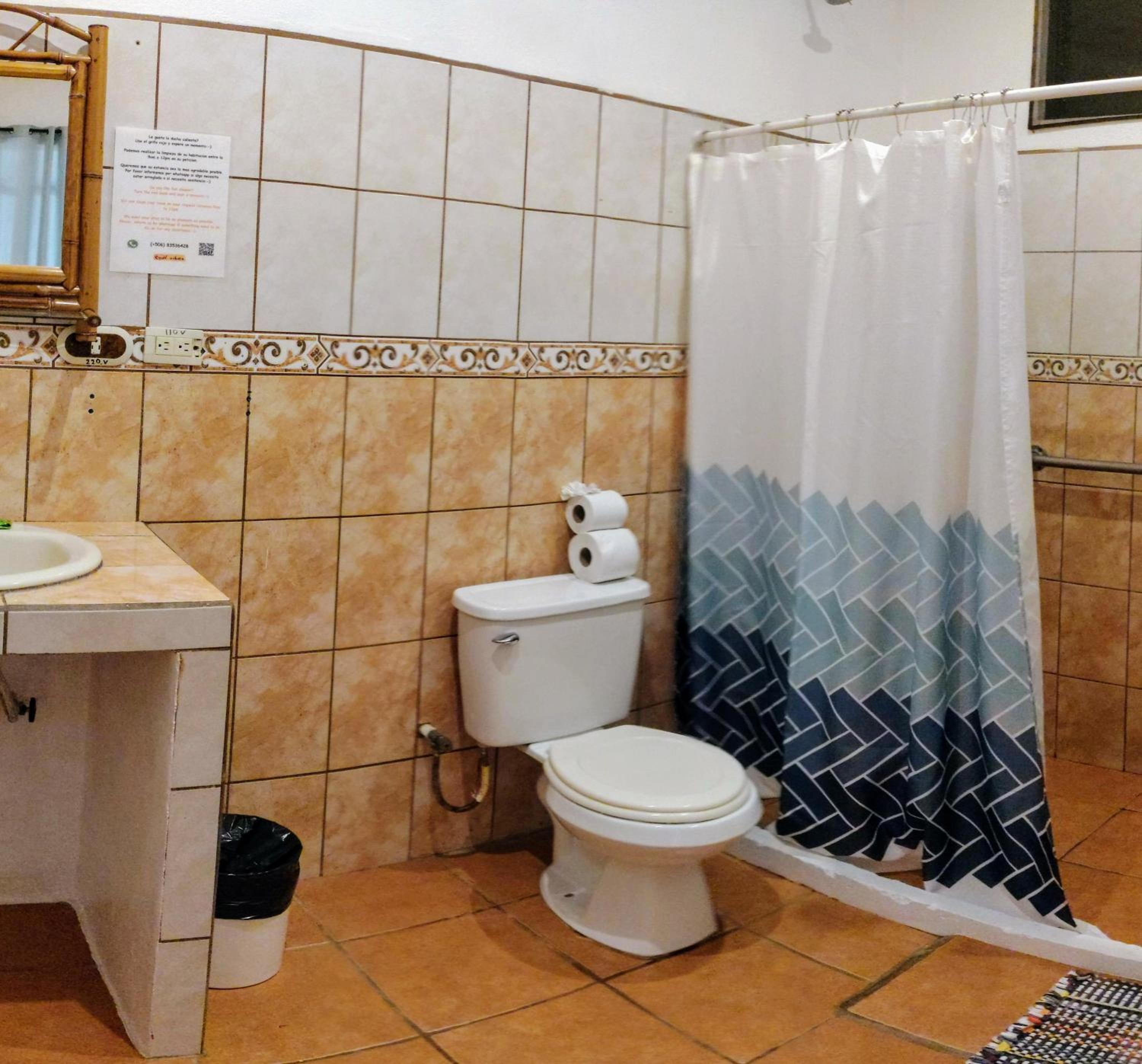 Cool Vibes Beach Hostel 50