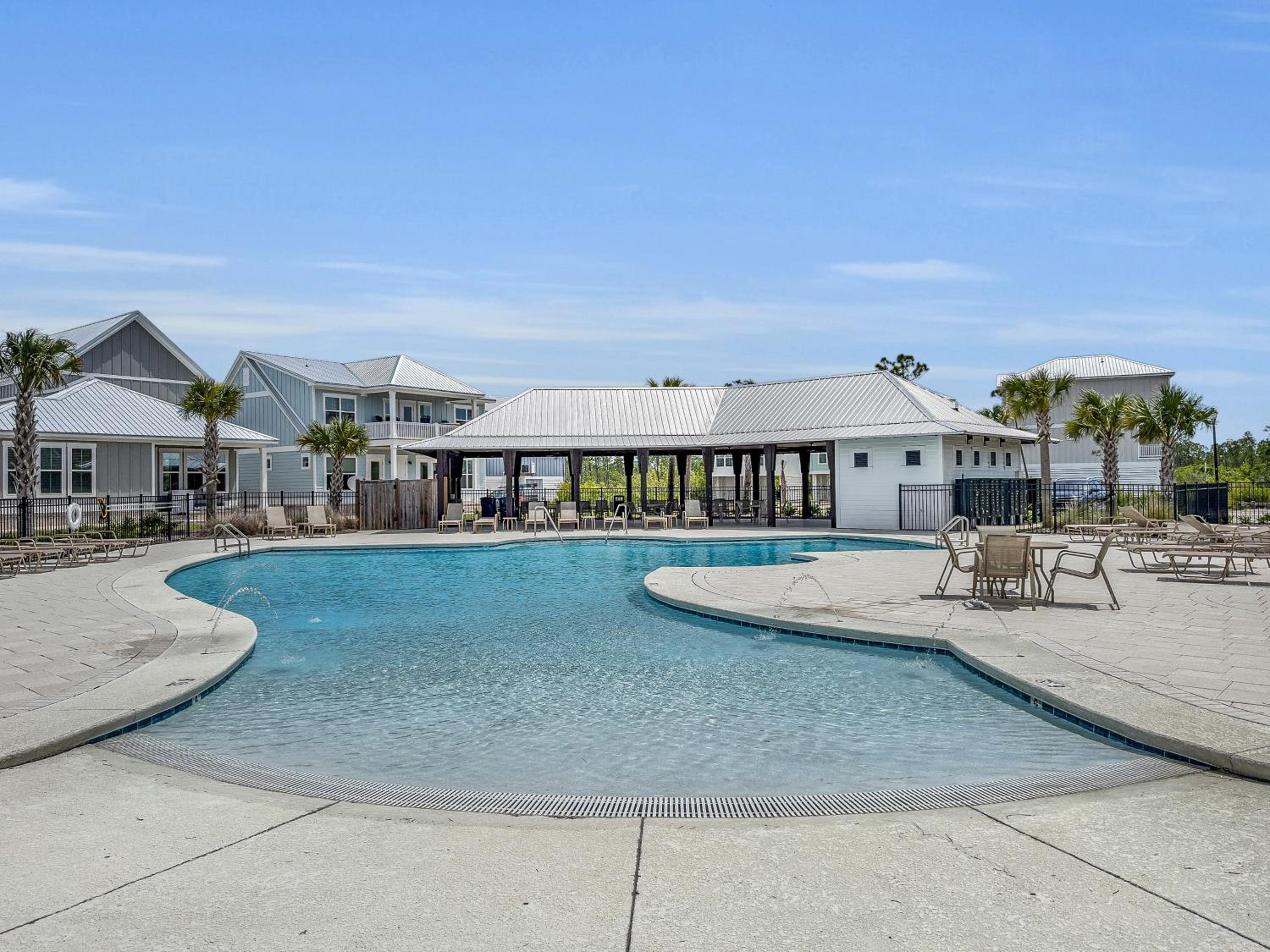 Coastal Blue by Current Tides Vacation Rentals view 5