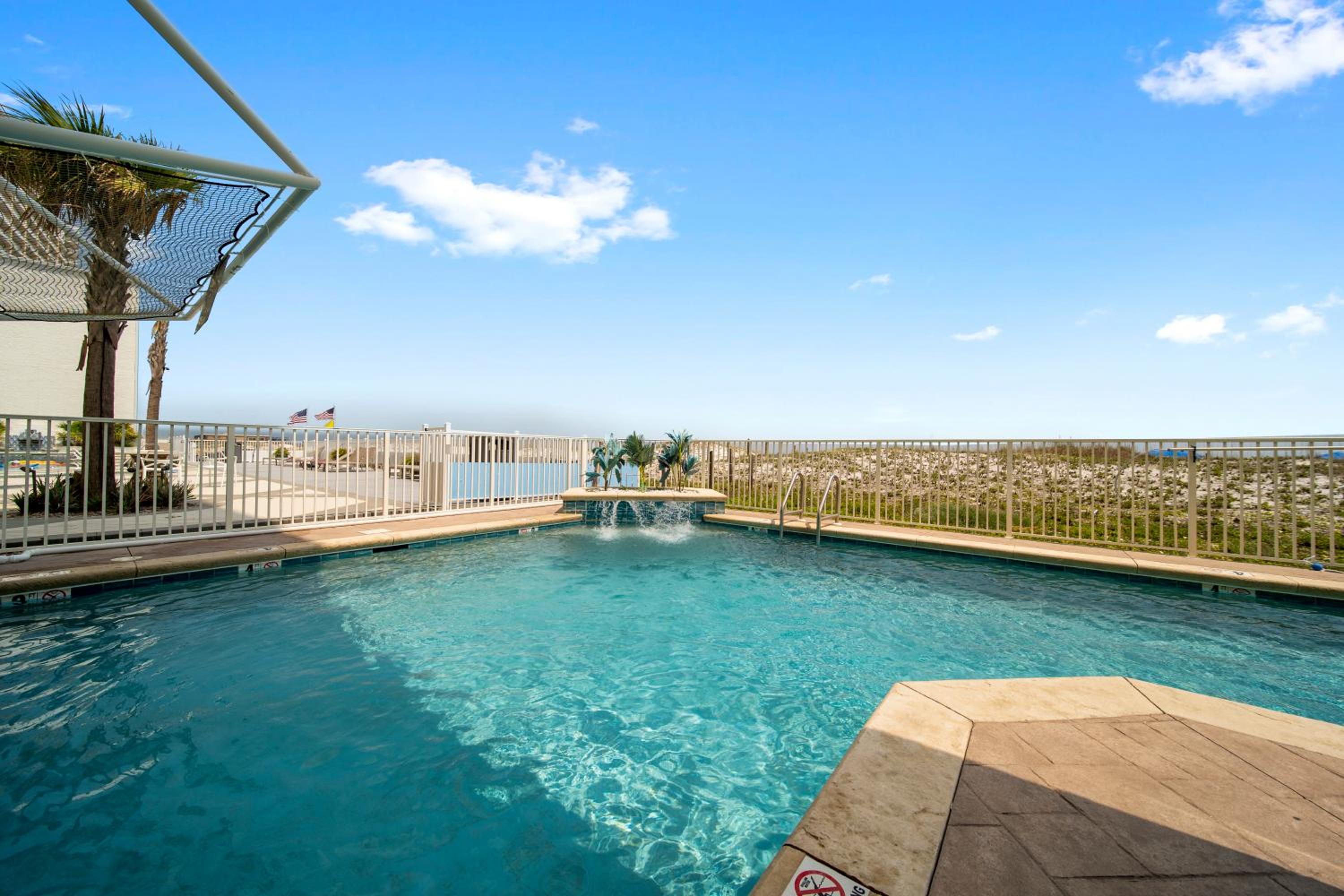 Castaway 1C by Current Tides Vacation Rentals