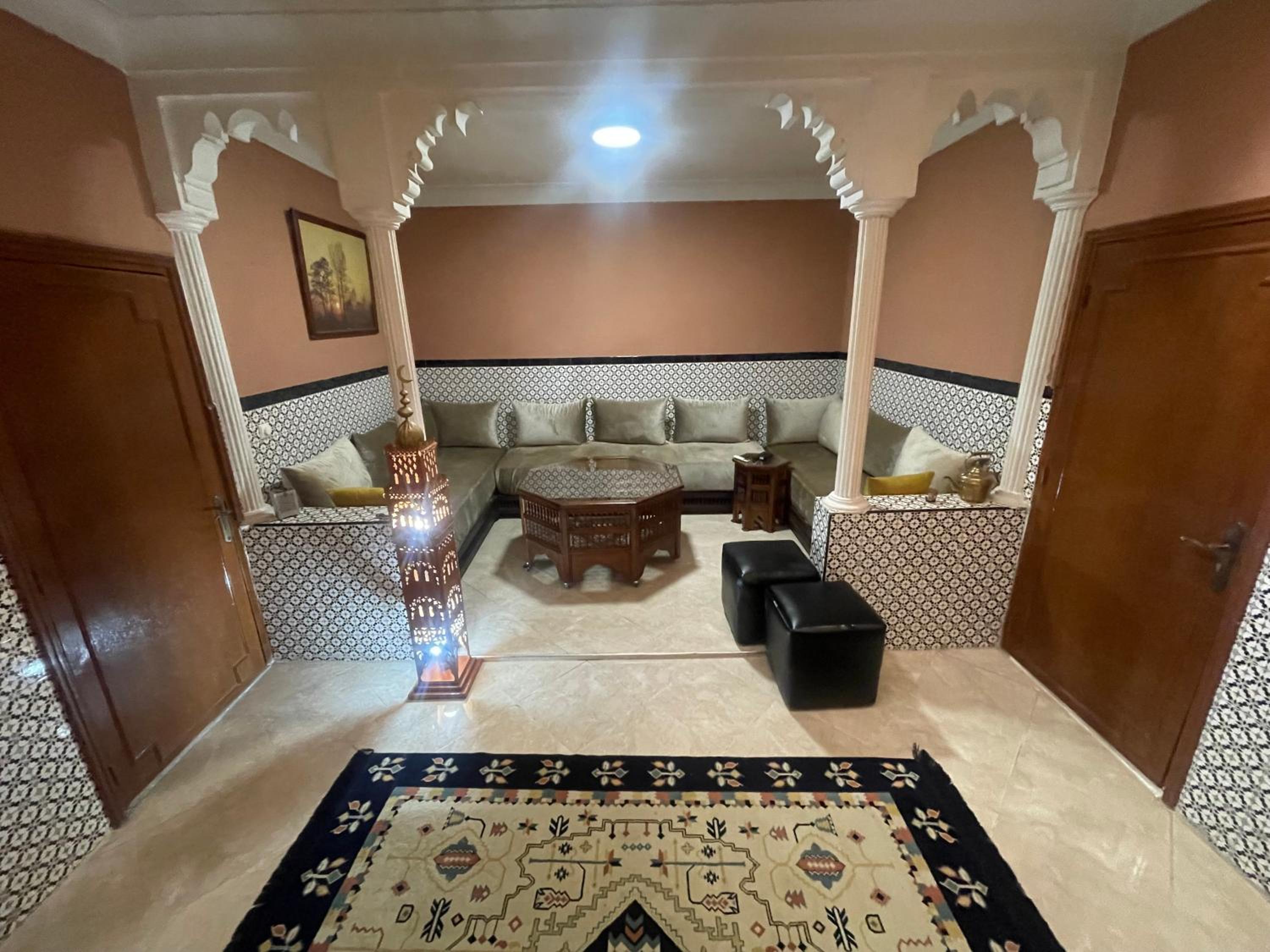 lounge