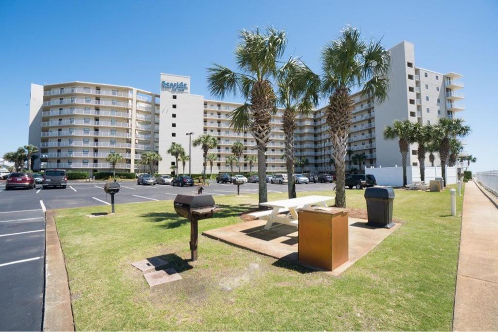 Hotel Seaside Beach & Racquet 1210 by Current Tides Vacation Rentals - Image 1