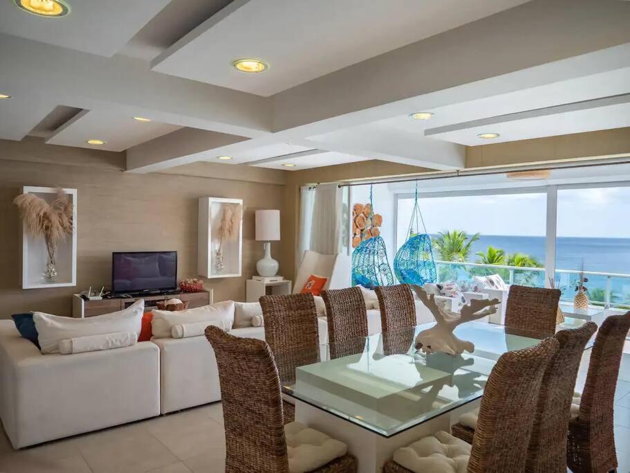 SuiteDelux Oceanview Marbella 3BDR