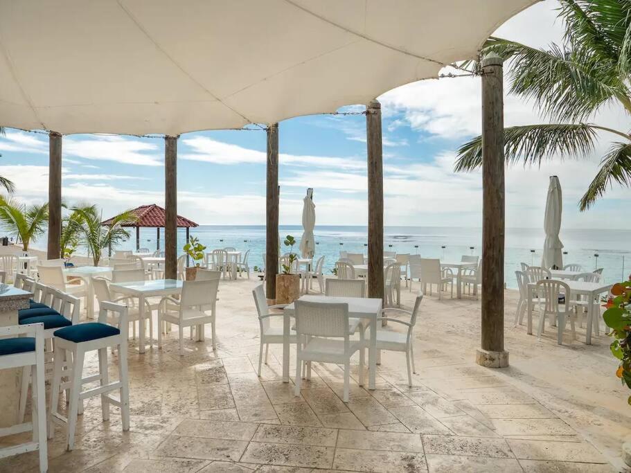 SuiteDelux Oceanview Marbella 3BDR