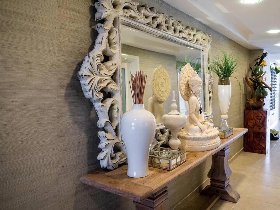 SuiteDelux Oceanview Marbella 3BDR