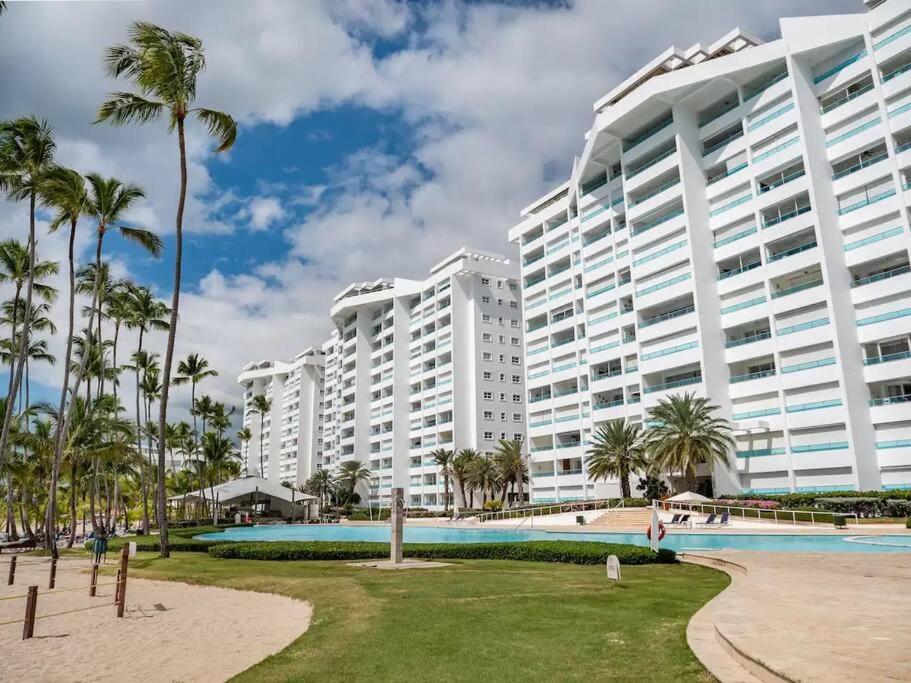 SuiteDelux Oceanview Marbella 3BDR