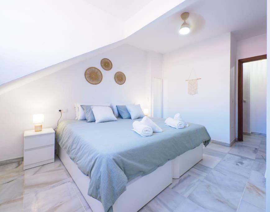 Apartamento céntrico a 130 metros del mar cálido y moderno view 4