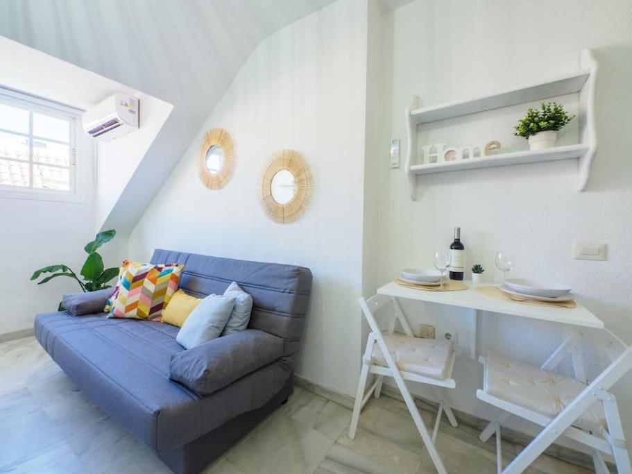 Apartamento céntrico a 130 metros del mar cálido y moderno view 5