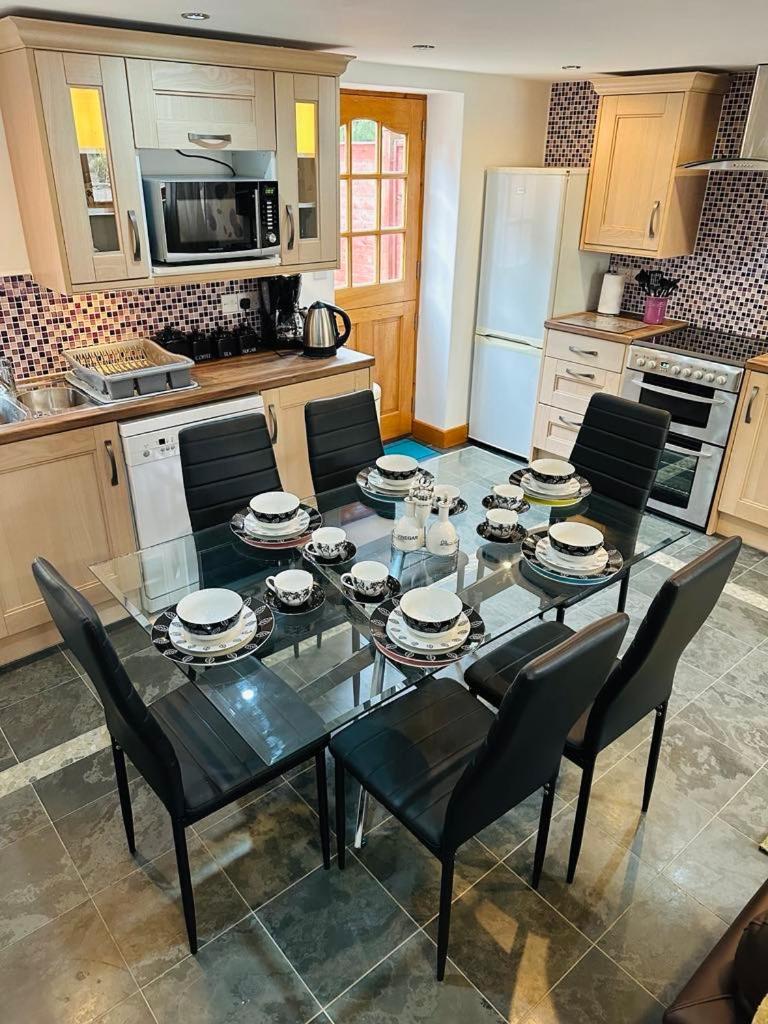 Ivy Cottage - Great Houndbeare Farm Holiday Cottages
