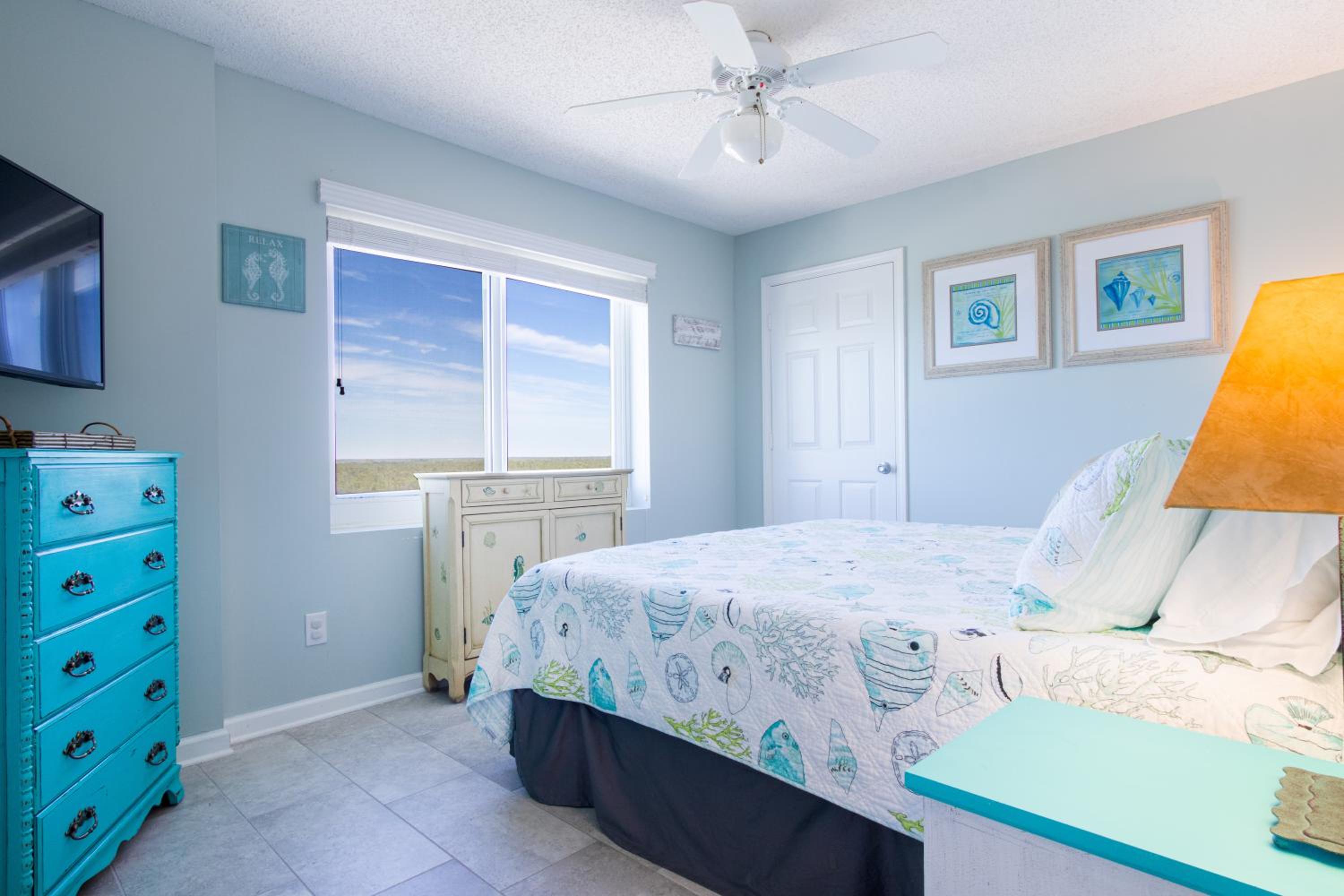 Tradewinds 1108 by Current Tides Vacation Rentals view 4