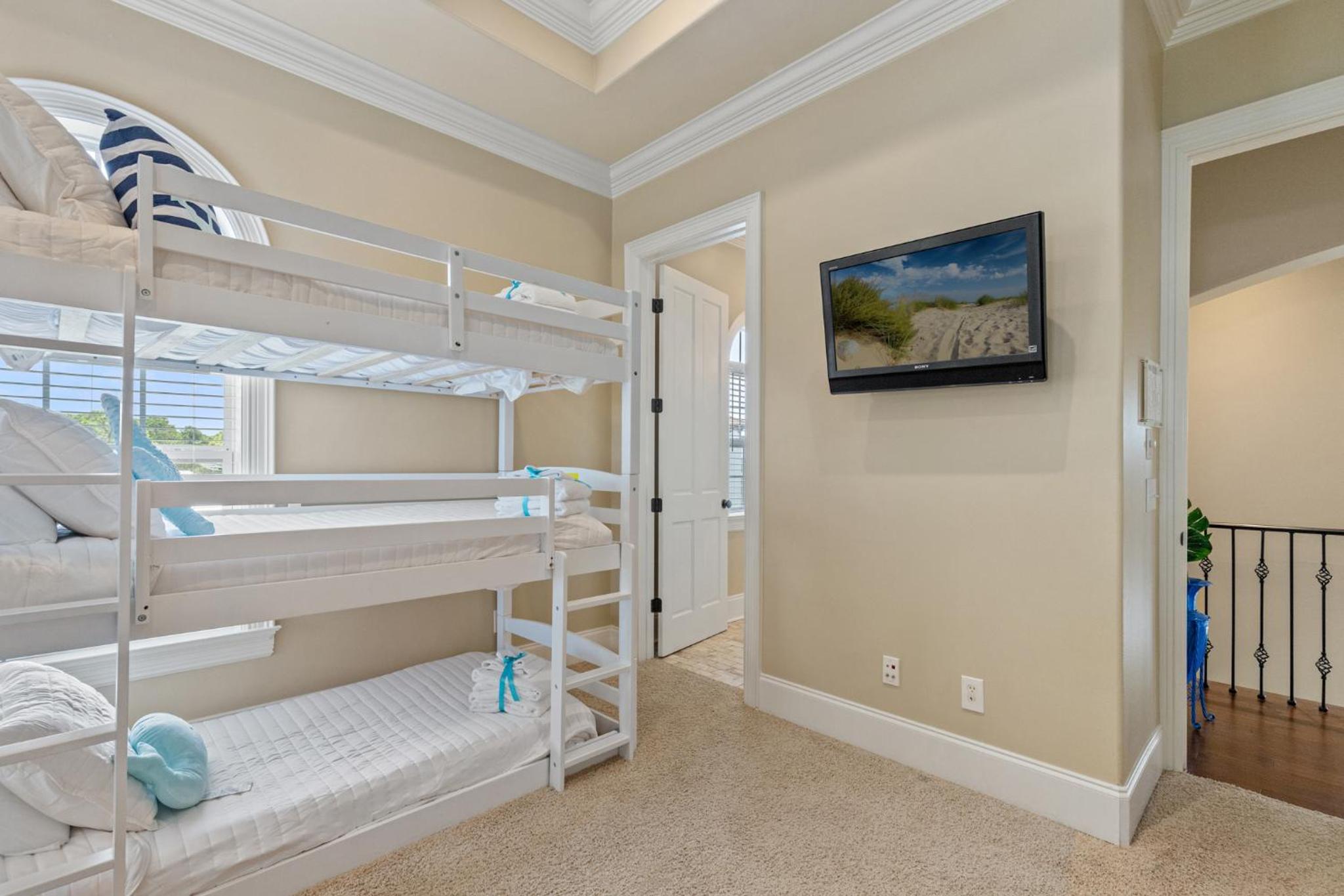 Poseidon's Grotto! 4BR 45BA Dog-friendly Heated Private Pool Grill Sleeps 12 view 4
