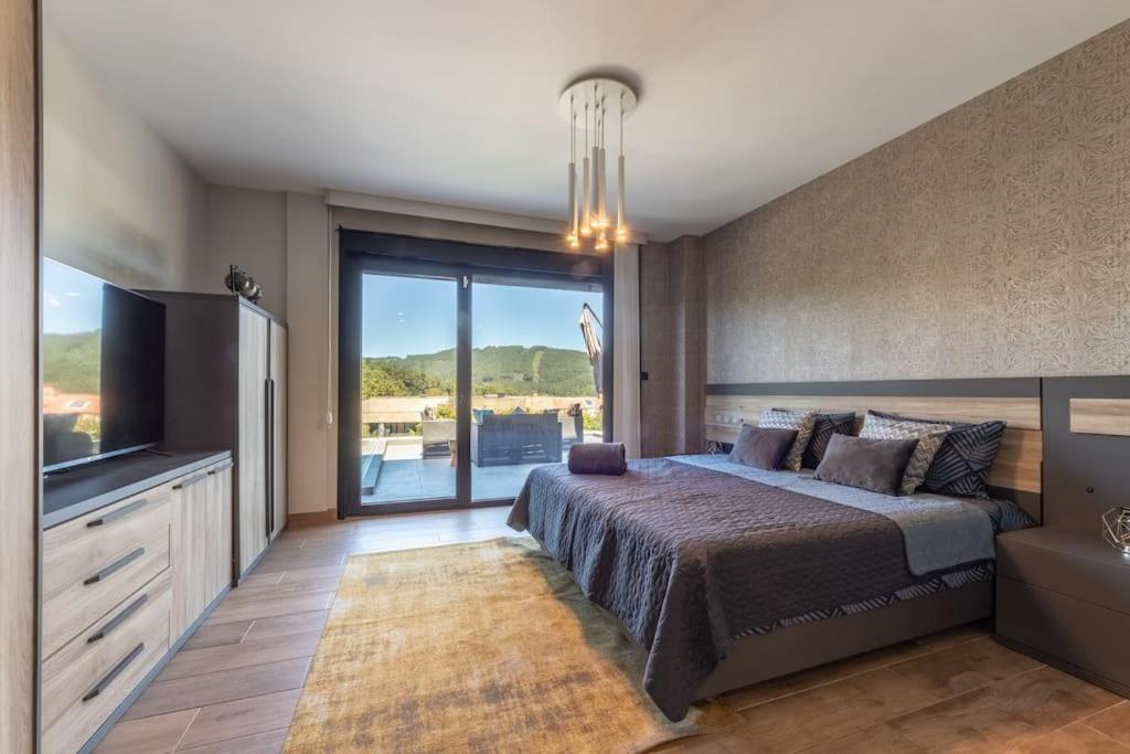 Casa con Vistas al Paisaje y Encanto en el Corazón del País Vasco,España