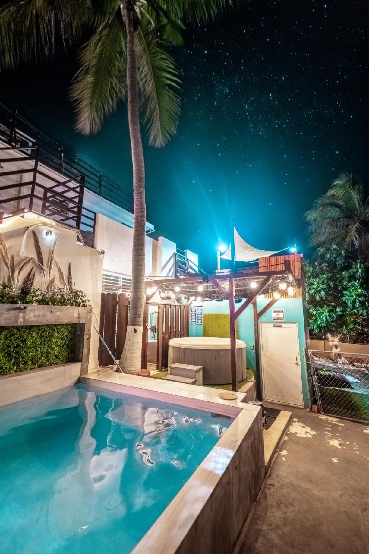 Faro Escondido Pool & Jacuzzi Ocean View by BioBay view 3