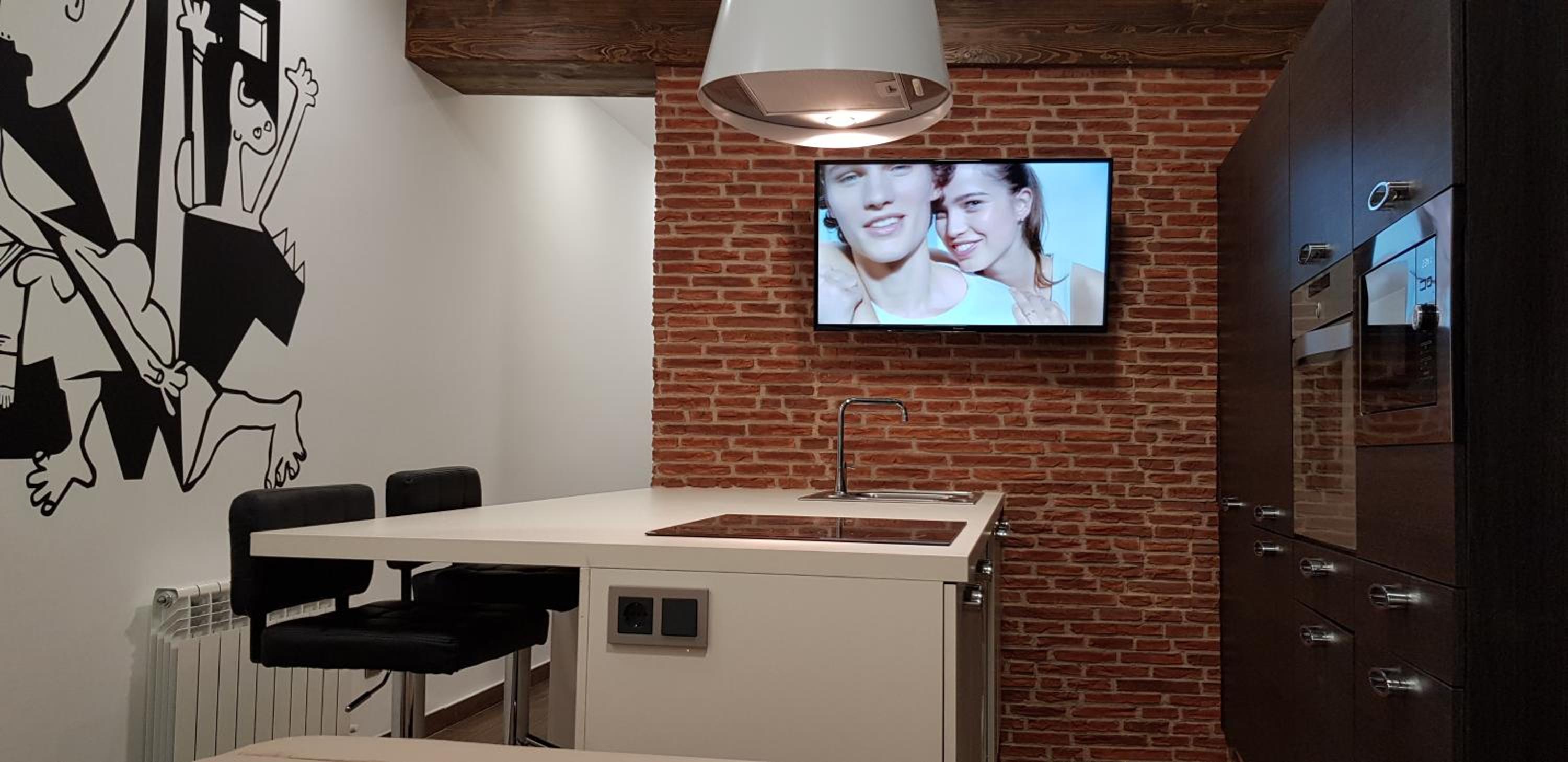 PICASSO CALLAO WiFi FREE - TEMPORADA RENTAL Workers & Stud photo 5