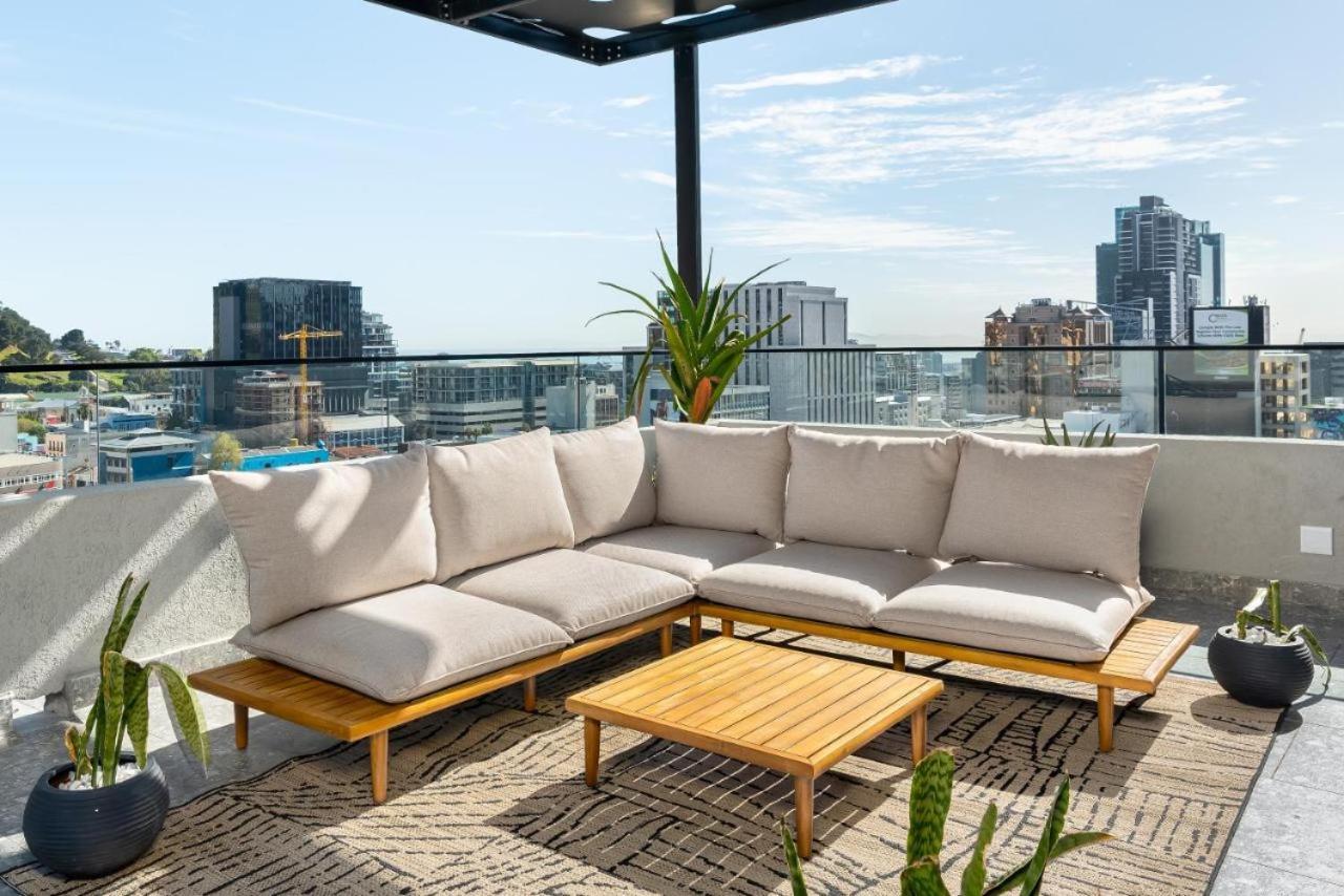 Modern Cape Town CBD Studio view 4