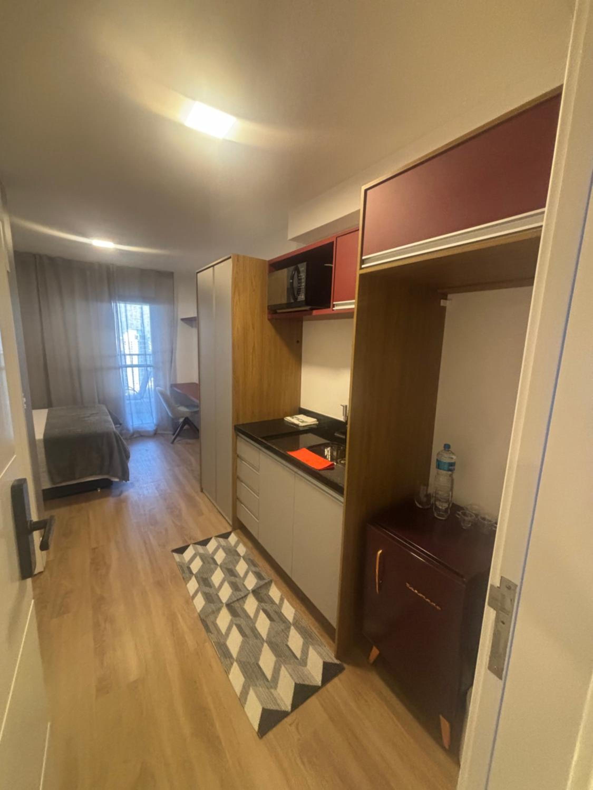 Studio na Vila Mariana com linda vista no 15 e 17 andar