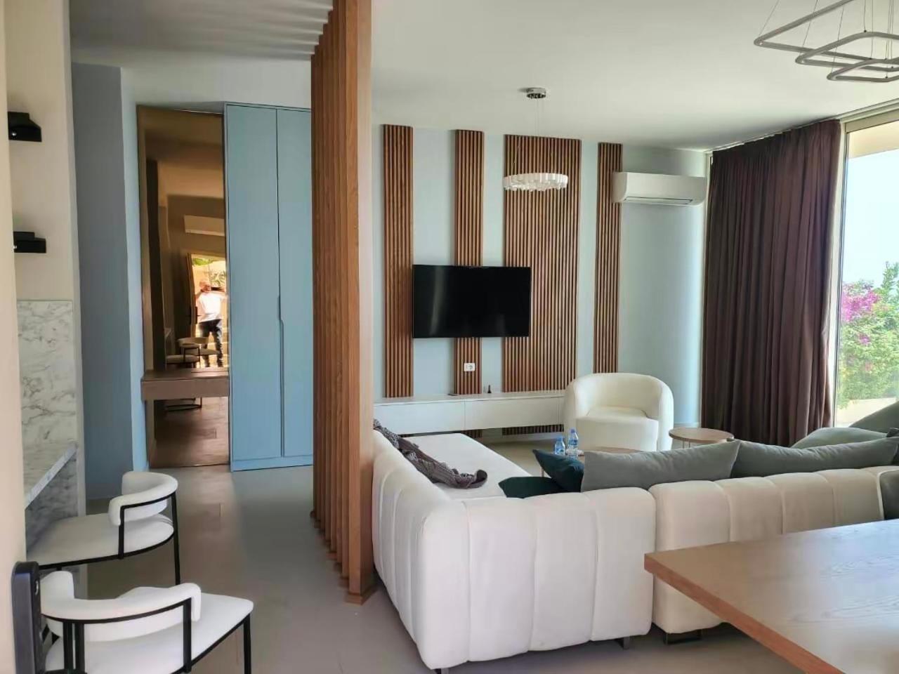 Green coast villa136 Palase