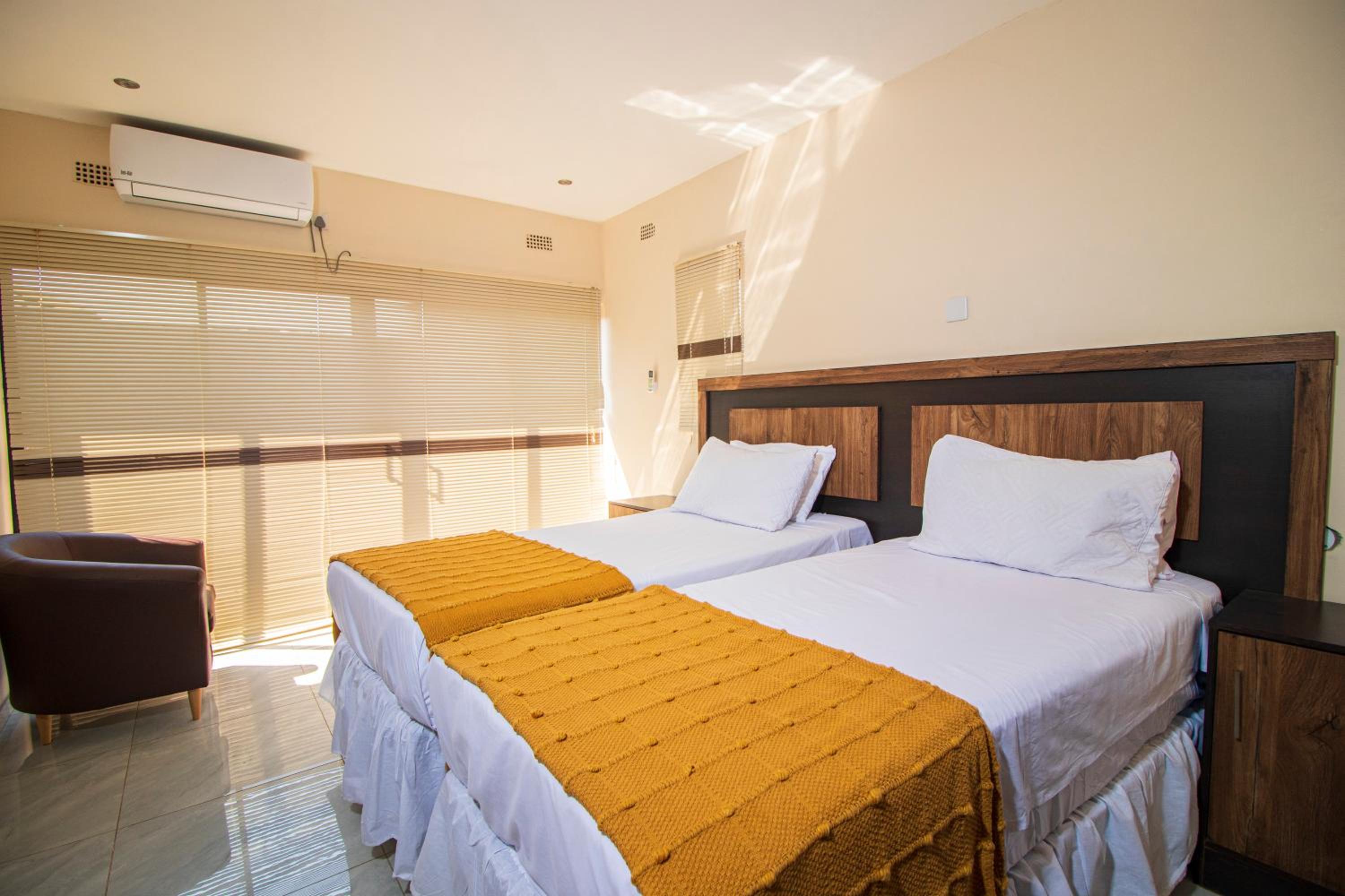 Fidelity Lodgings