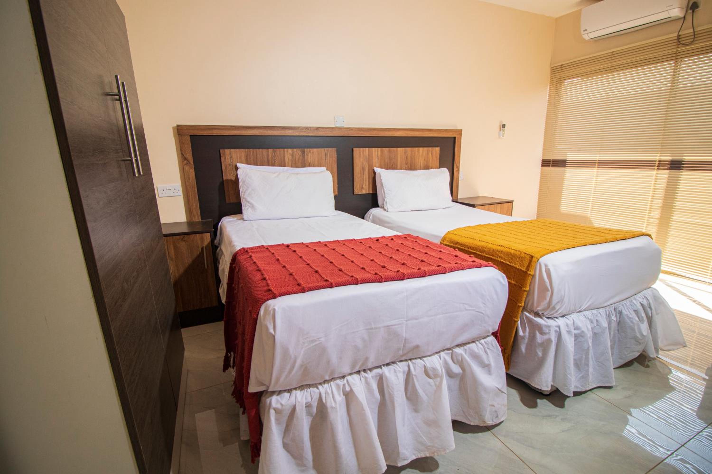 Fidelity Lodgings