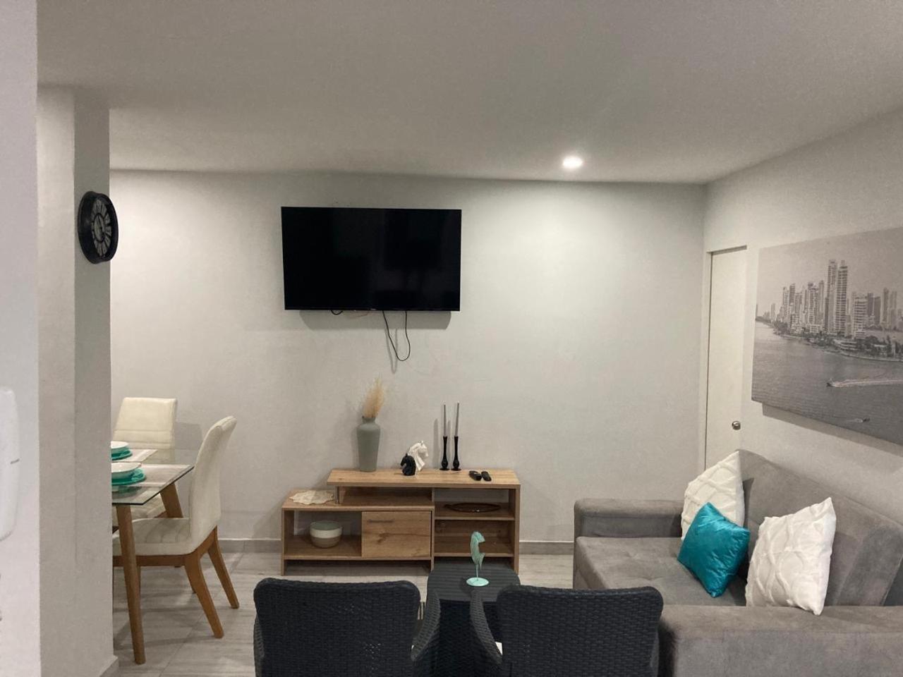 Amazing Ocean View apartment with Pool in Laguito Cartagena