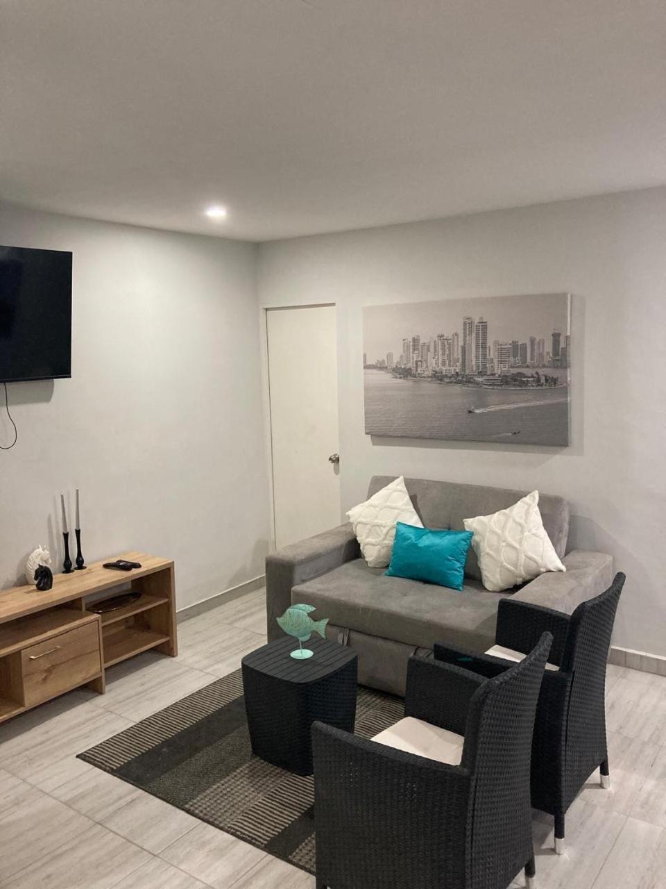 Amazing Ocean View apartment with Pool in Laguito Cartagena