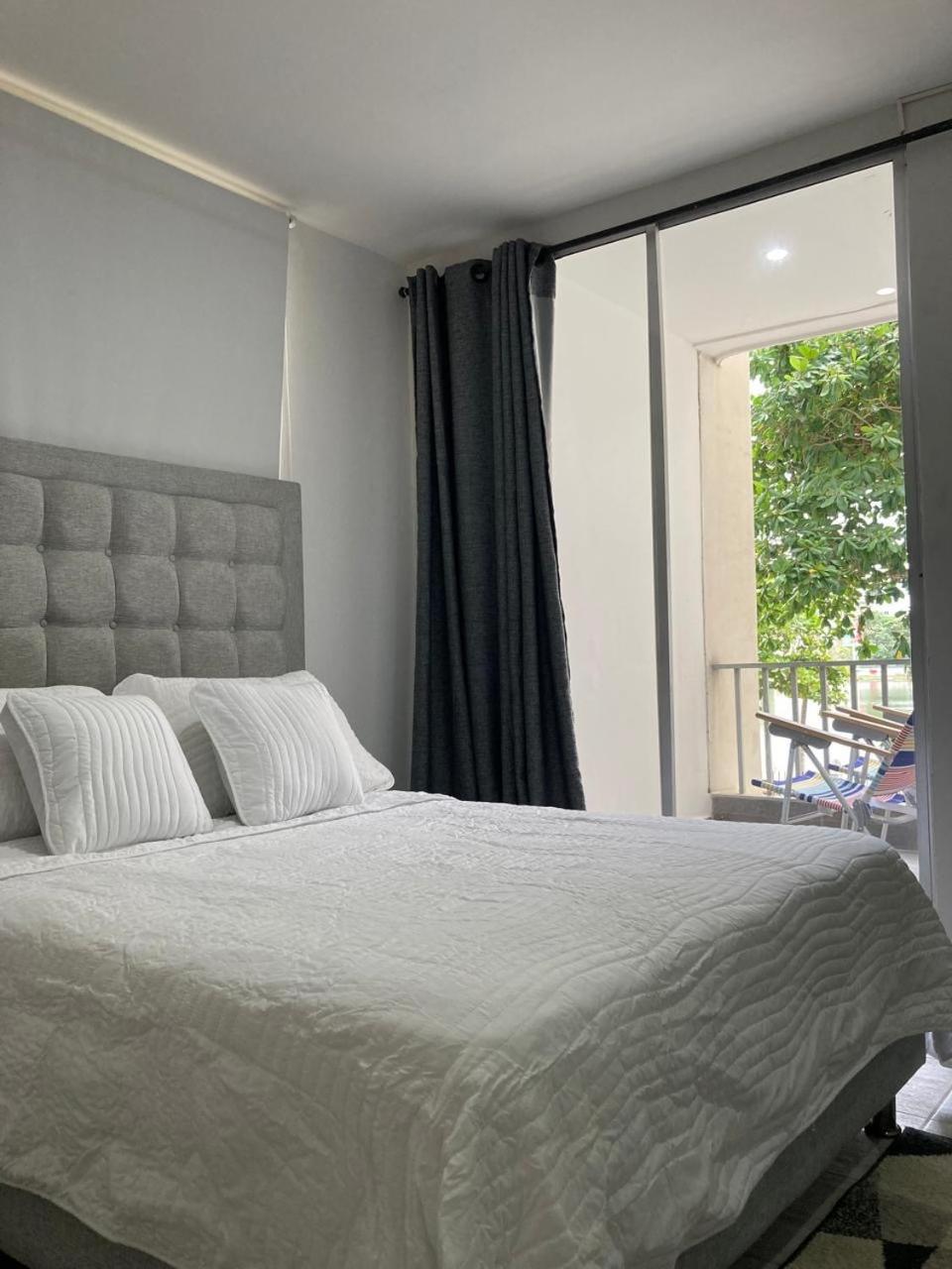 Amazing Ocean View apartment with Pool in Laguito Cartagena