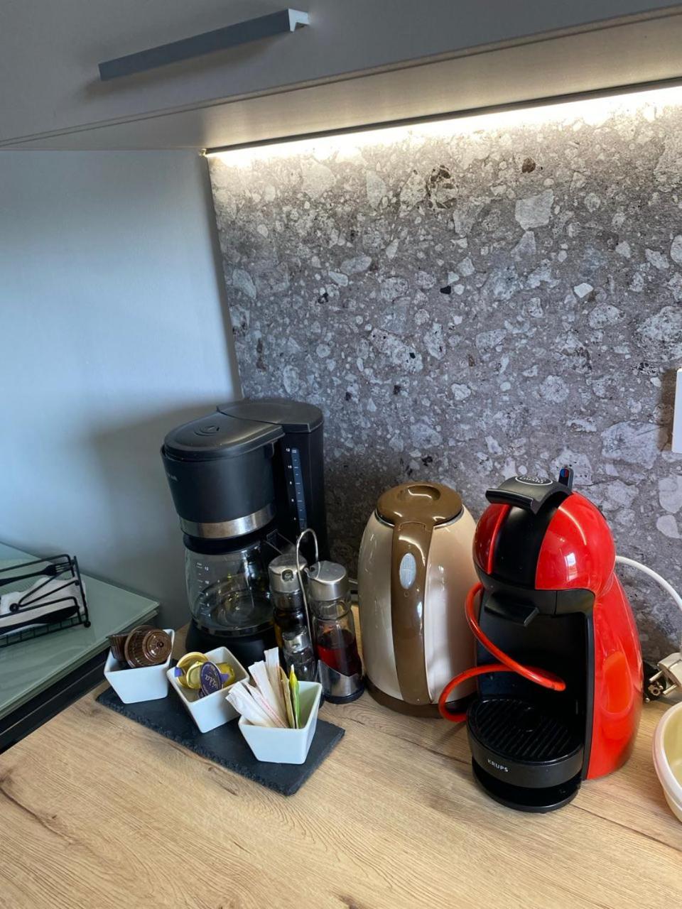 TwinStars Superior Apartment
