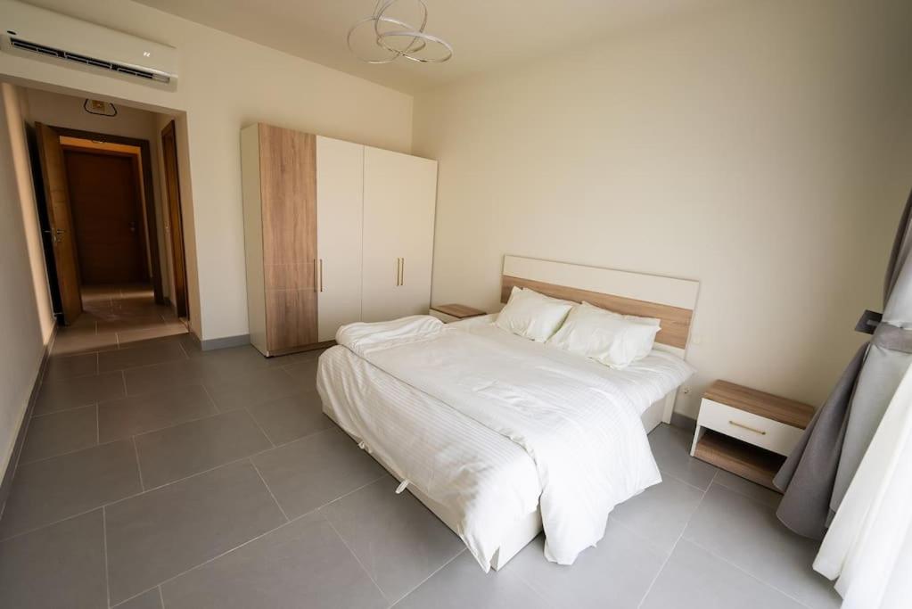 Marassi Villa - Venetto island view 5