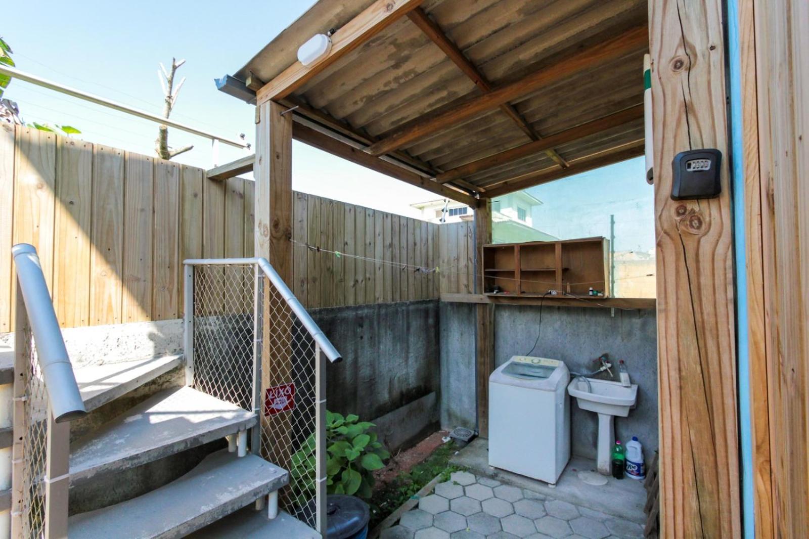 casa com vista para o mar espaço gourmet na BR101