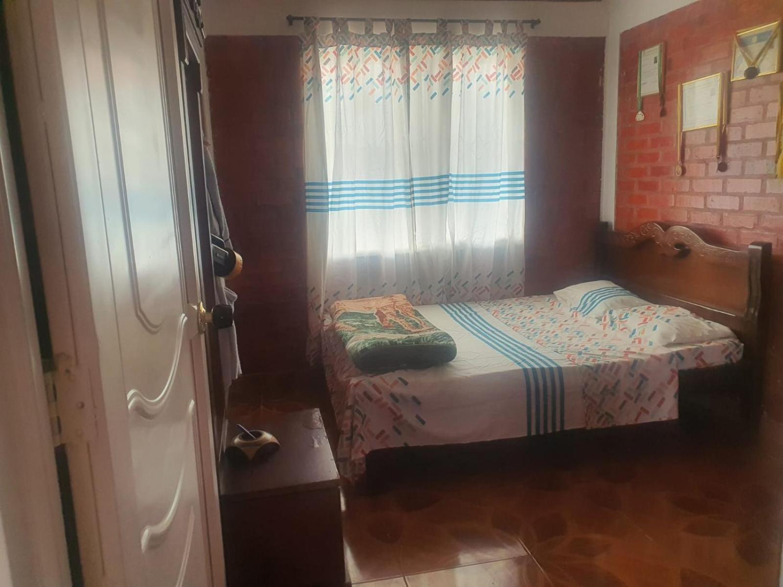 CASA CAMPESTRE Familiar