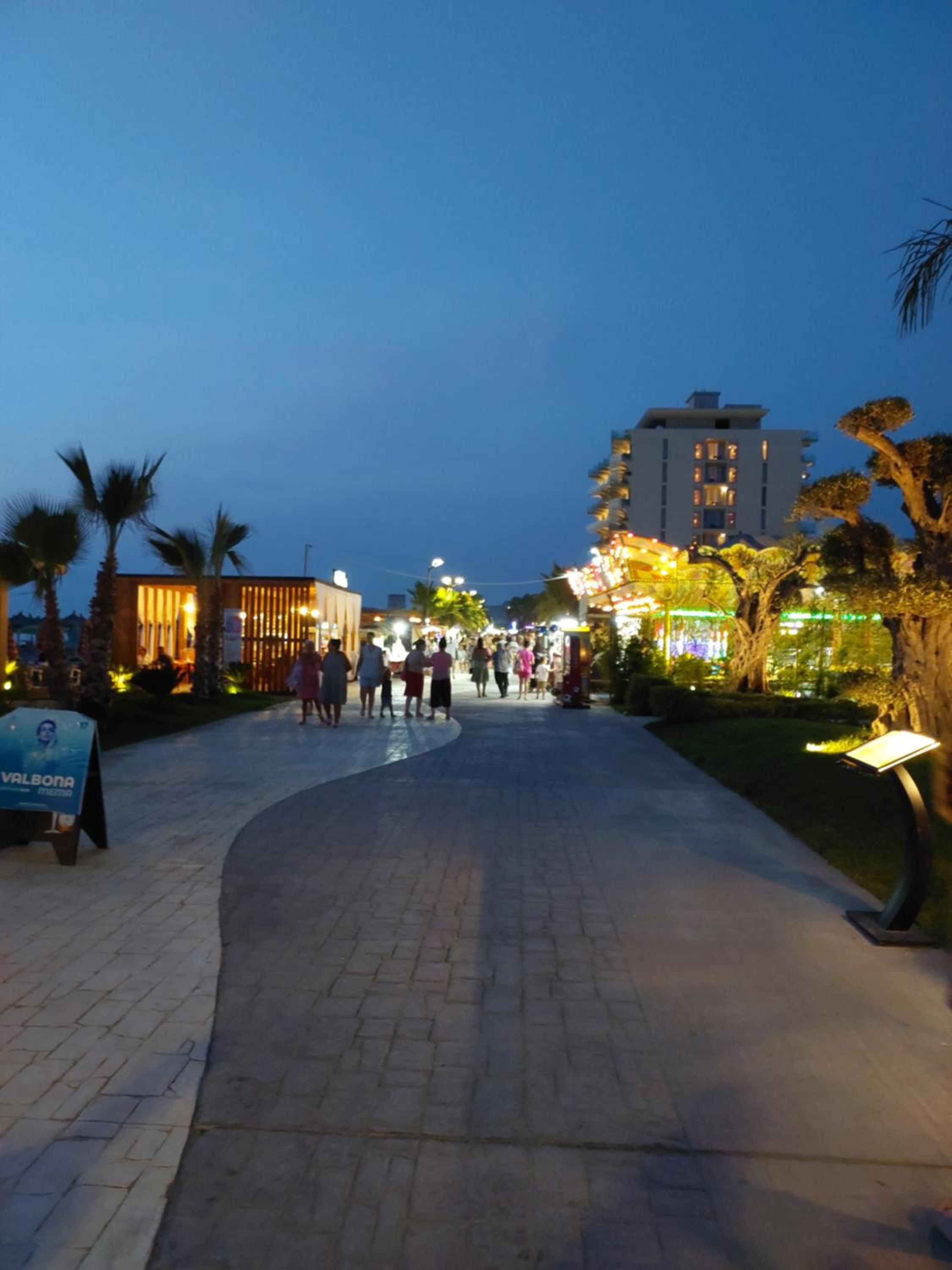 Nio Planet Villa Golem, Durrës