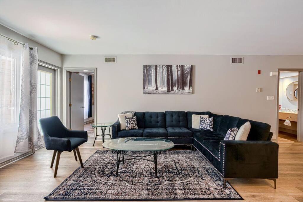 Lower Level Suite Carriage Hills