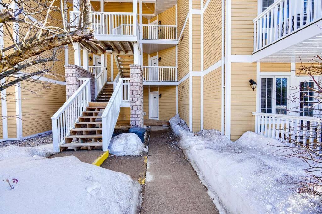 Lower Level Suite Carriage Hills