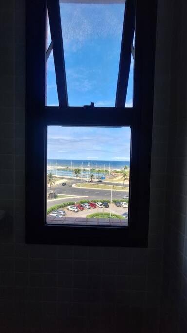 Apartamento com 2 suítes, varanda, vista mar, infraestrutura