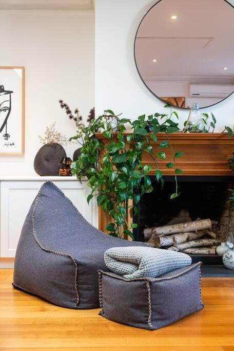 Elm Cottage with Luxury Lifestyle Location