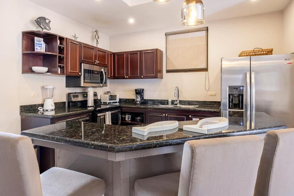 Jaco Beachfront Oasis Newly renovated dream condo