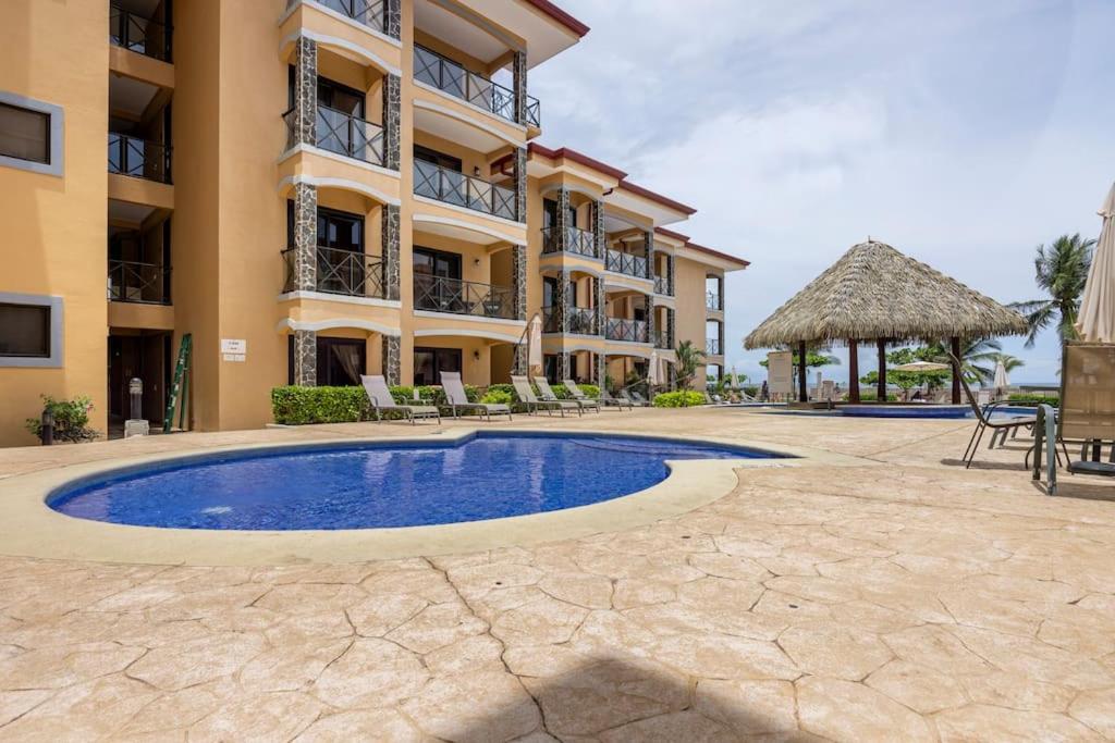 Jaco Beachfront Oasis Newly renovated dream condo
