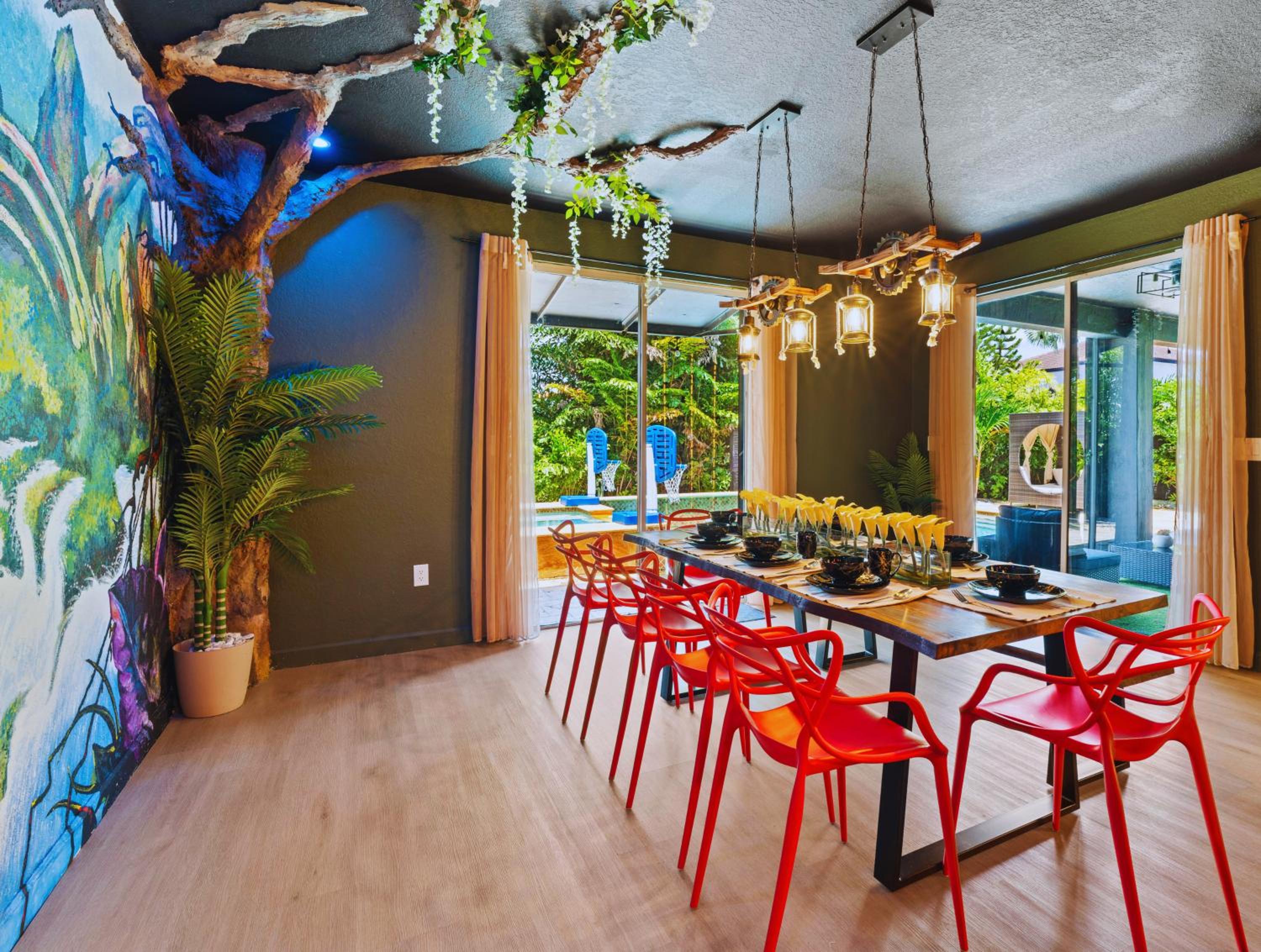 dining