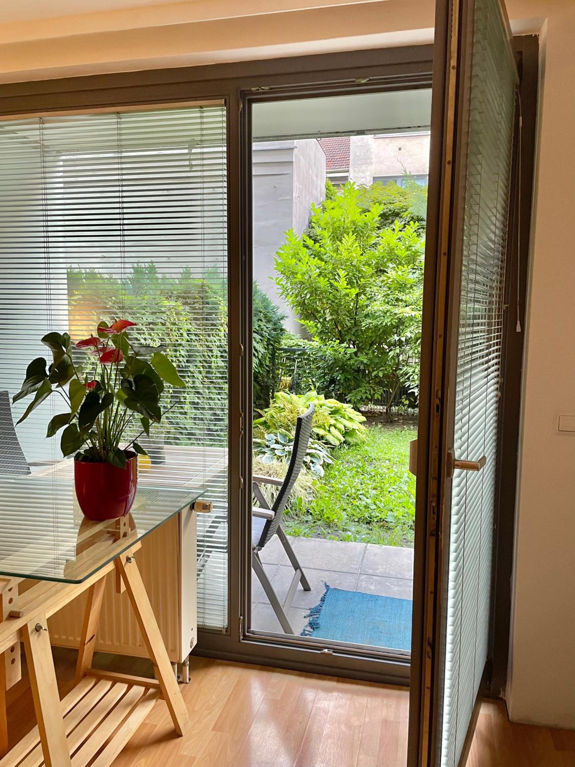 Apartment mit Logia und kleinen Garten in zentraler Lage 2